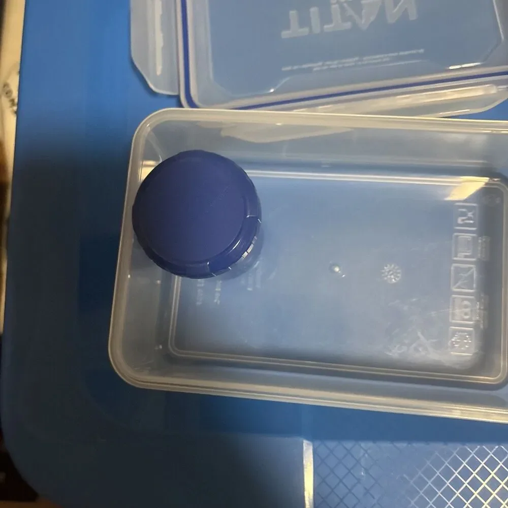 Titan Deep Freeze Lunch Box Storage Container  Freezer Microwave Dishwasher Safe